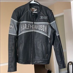 Men’s Harley Davidson Lg leather coat